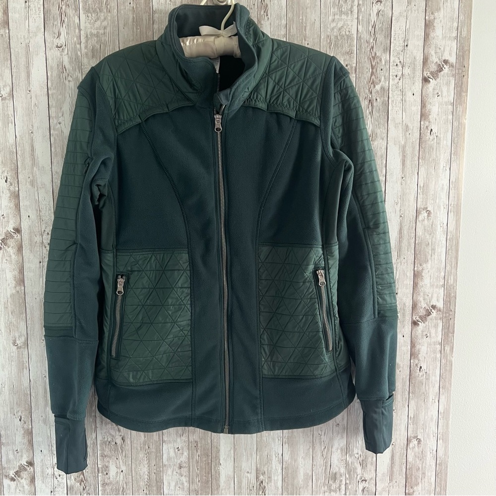 Lululemon Fleecy Keen Jacket II
Fuel Green 10